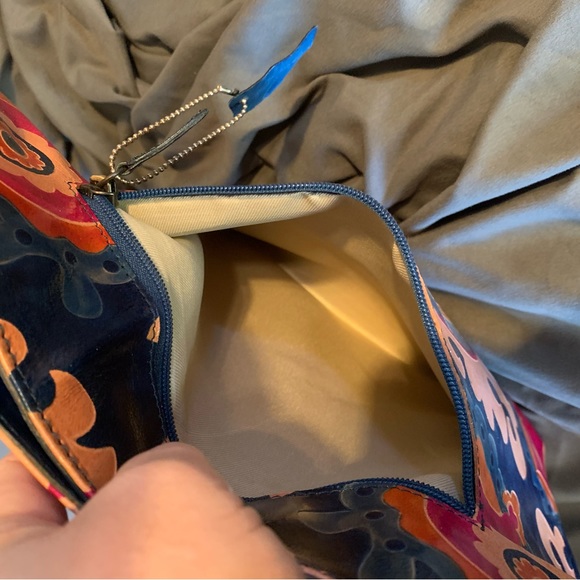 VIVID BY SUKRITI Navy Blue Floral Pattern 100% Genuine Leather Tote - Picture 5 of 11